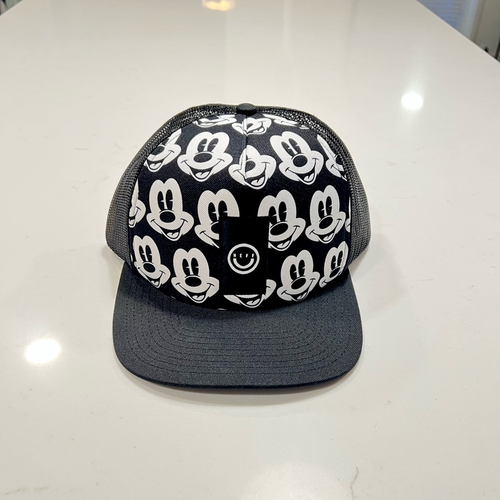 S  O  L  D  on mercari
